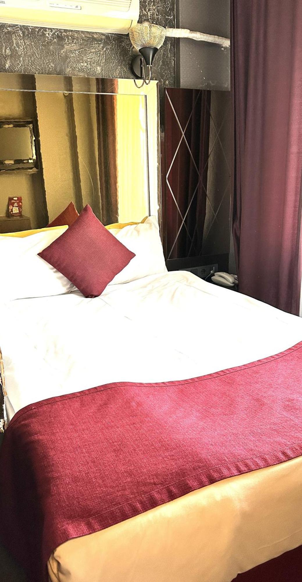 Kaya Royal Hotel Theater Street Istanbul Exterior foto